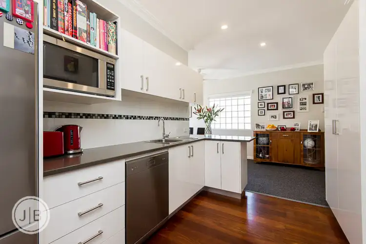 Seventh view of Homely house listing, 33A Henning Crescent, Manning WA 6152