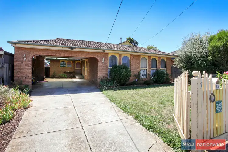 24 Acacia Crescent, Melton South VIC 3338