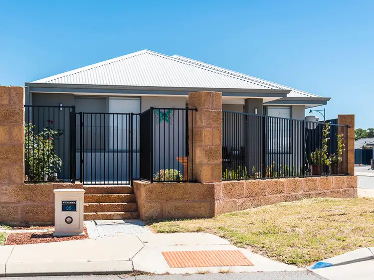 35 Spearmint Drive, Byford WA 6122