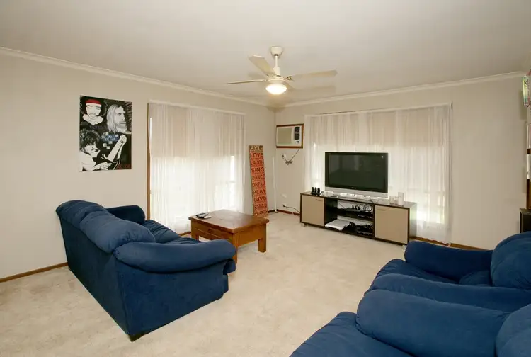 Second view of Homely unit listing, 1/34 Ashmont Avenue, Ashmont NSW 2650