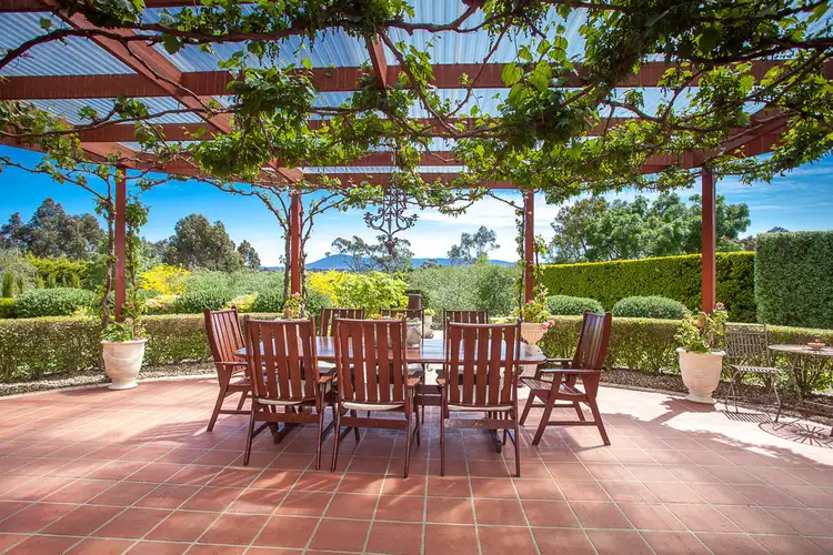 Fifth view of Homely house listing, 2 Reeve Court, Gisborne VIC 3437