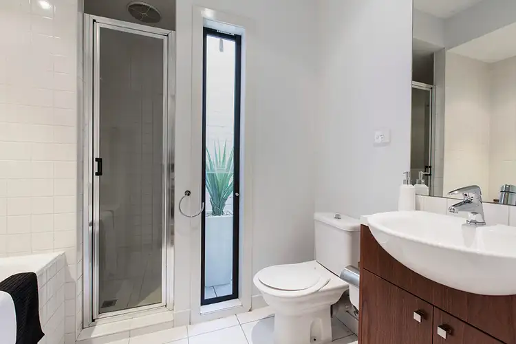 Fifth view of Homely townhouse listing, 1/130 Union Road, Ascot Vale VIC 3032