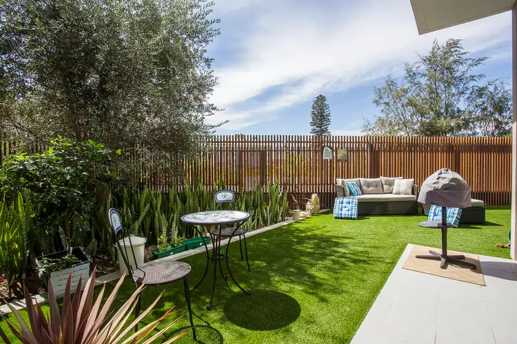 32/11 Leighton Beach Blvd, North Fremantle WA 6159