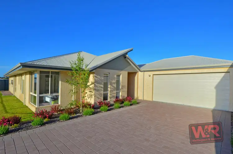 1 Dyer Court, Bayonet Head WA 6330