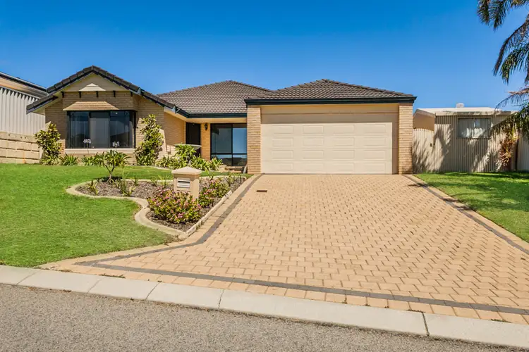 8 Okra Court, Munster WA 6166