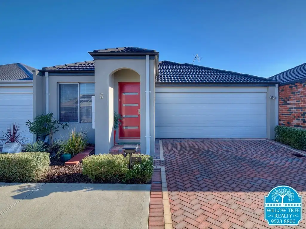 Main view of Homely house listing, 5 Pyrenees Parkway, Baldivis WA 6171
