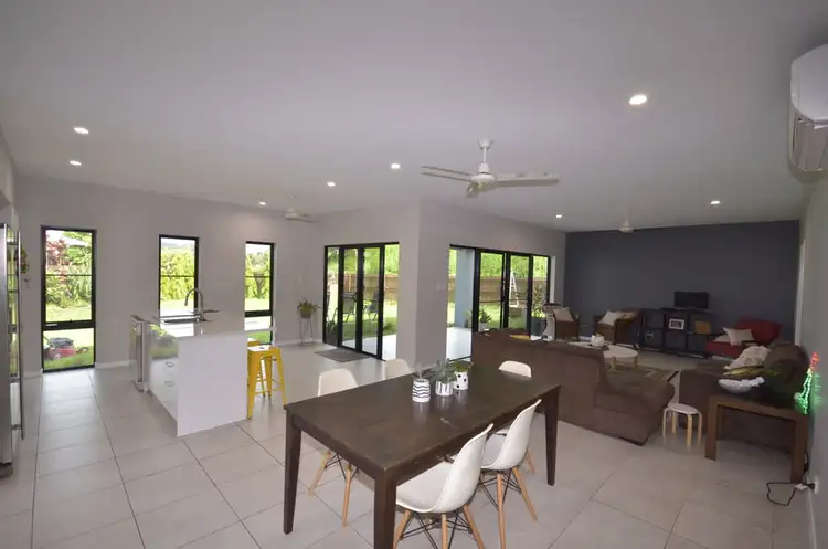 16 Gerygone Close, Mossman QLD 4873