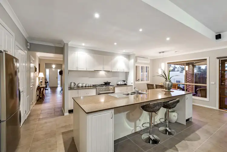 Third view of Homely house listing, 2 Equinox Close, Tarneit VIC 3029