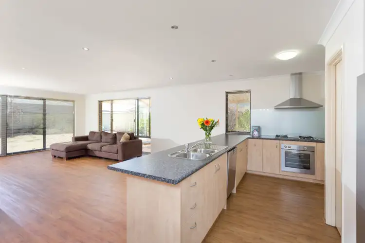 Sixth view of Homely house listing, 4 Grampian Crescent, Aubin Grove WA 6164