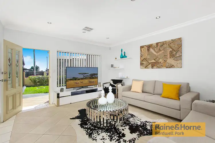 8 Harding Lane, Bexley NSW 2207