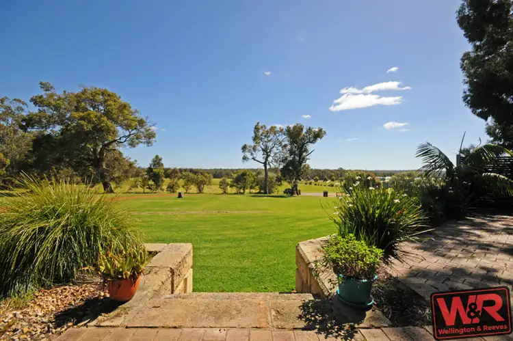 19 Manton Way, Willyung WA 6330