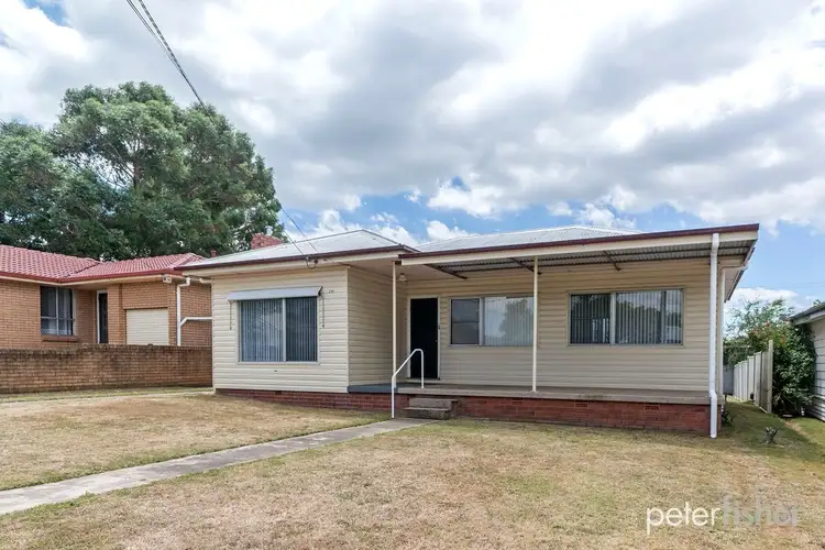298 Peisley Street, Orange NSW 2800