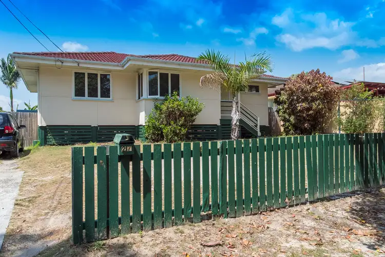 27 Henzell Street, Redcliffe QLD 4020
