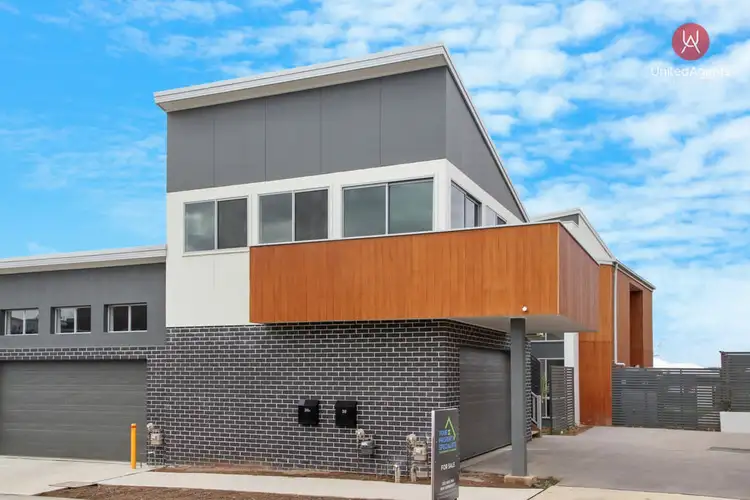 36B Curlewis Street, Gledswood Hills NSW 2557