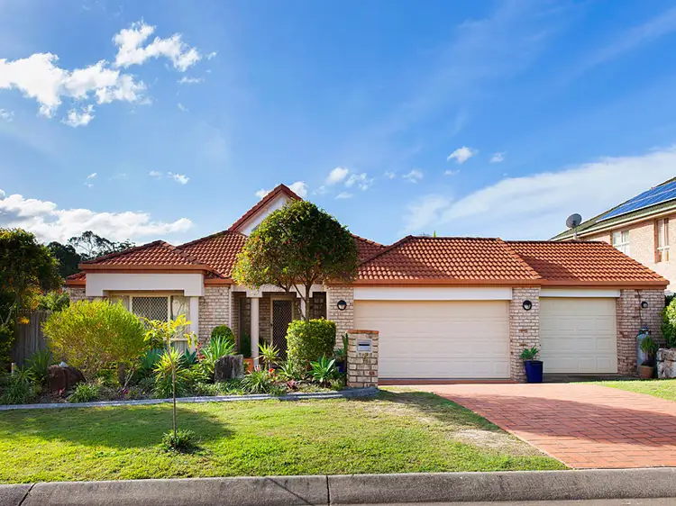 Main view of Homely house listing, 4 Silky Oak Crescent, Carindale QLD 4152