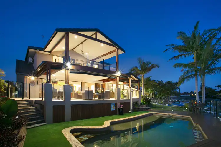 Second view of Homely house listing, 2 Claymore Cres, Sorrento QLD 4217