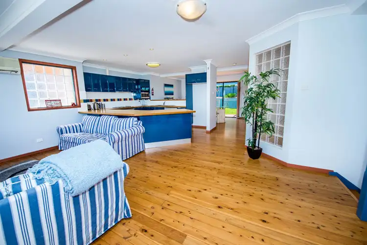 Fourth view of Homely house listing, 4/2a Bellmount Close, Anna Bay NSW 2316