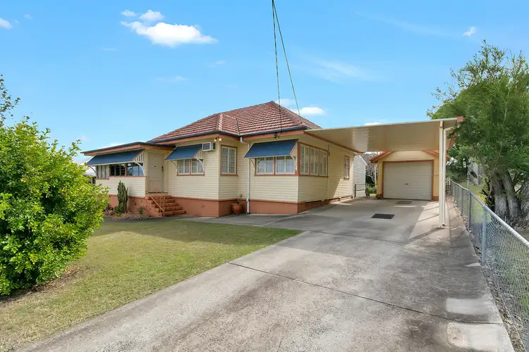 27 Crown Street, Silkstone QLD 4304