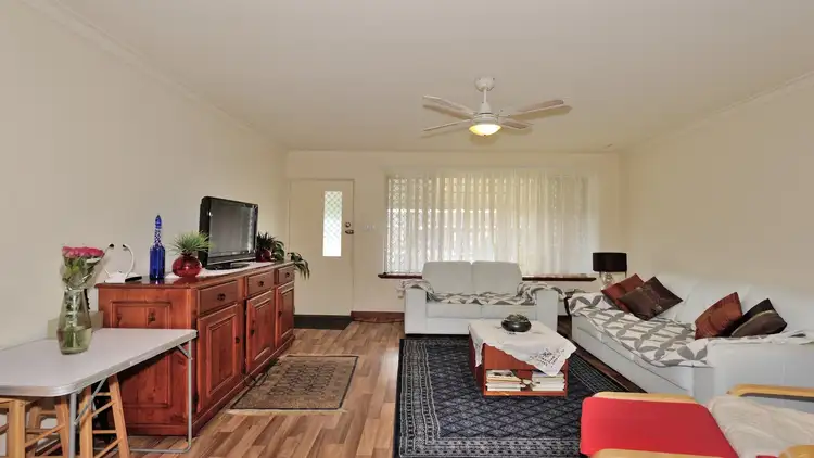 Second view of Homely unit listing, 3B Royal Road, Safety Bay WA 6169