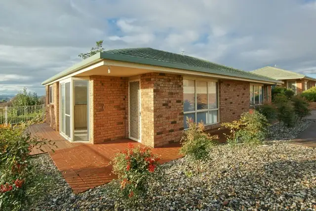 Unit 4/100A Nicholls Street, Devonport TAS 7310