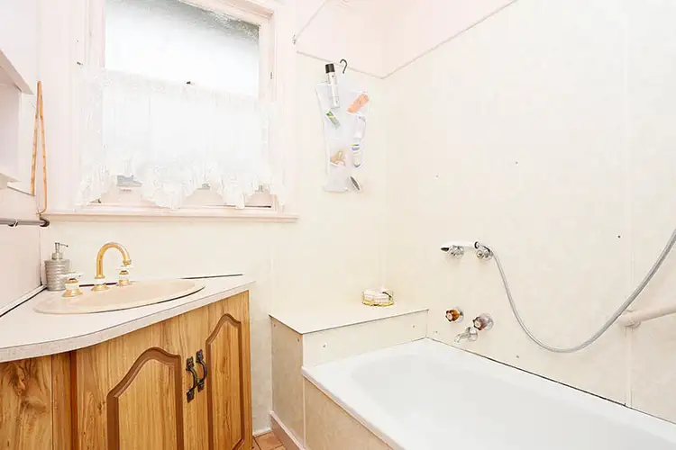 Seventh view of Homely house listing, 18 Finch Street, Norlane VIC 3214