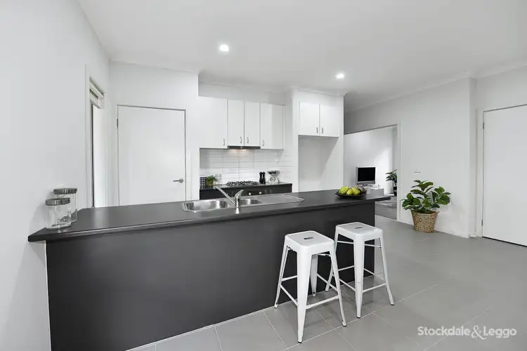 Second view of Homely house listing, 7 Dalwhinnie Close, Mernda VIC 3754