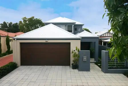 8A Hope Avenue, Manning WA 6152