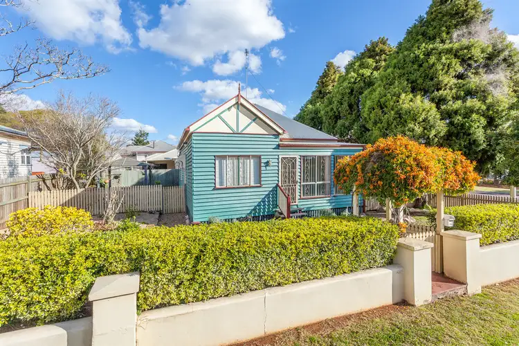 242 Long Street, South Toowoomba QLD 4350
