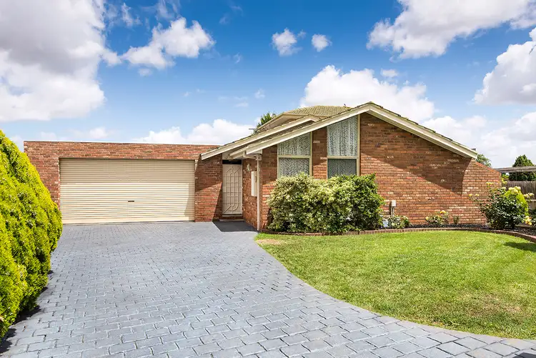 10 Winter Court, Mill Park VIC 3082