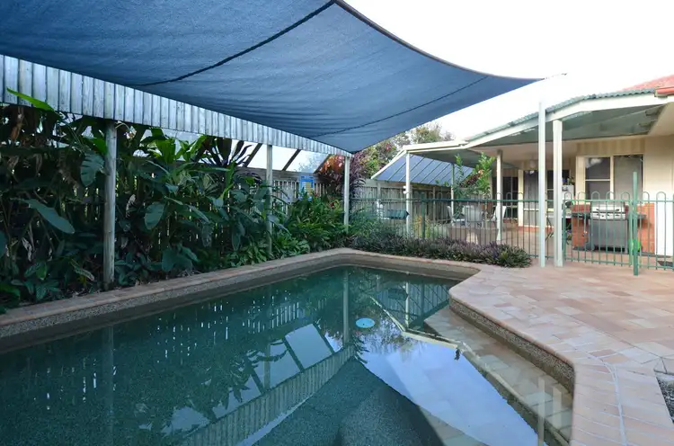 2 HERITAGE CLOSE, Kirwan QLD 4817