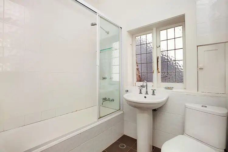 Sixth view of Homely apartment listing, 4/34A Francis Street, Bondi Beach NSW 2026
