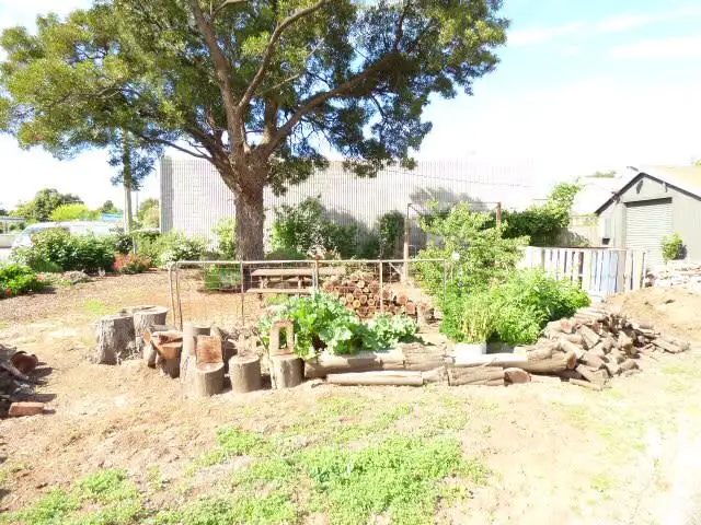 9 Ellenor Street, Scottsdale TAS 7260