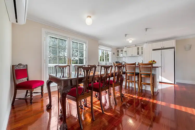 Sixth view of Homely house listing, 5 Donat Court, Craigieburn VIC 3064