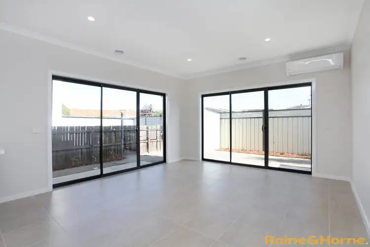 Fourth view of Homely unit listing, 9 Oakwood Road, Albanvale VIC 3021