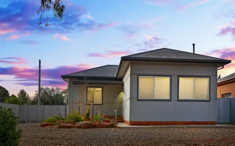 19 Griffin Avenue, Griffith NSW 2680