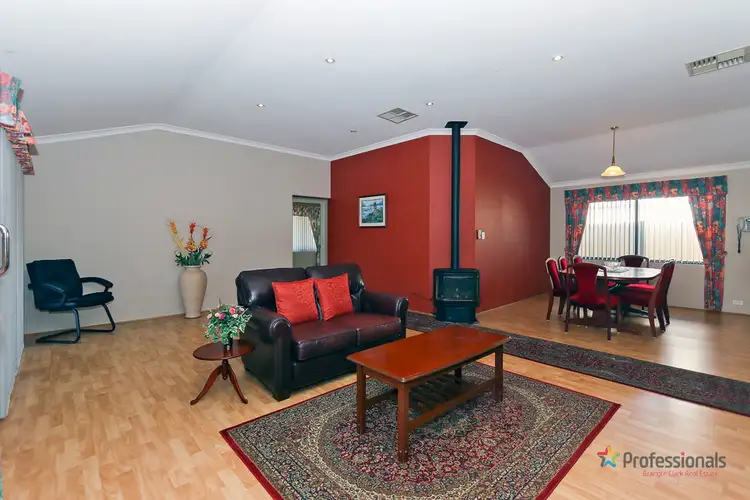 19A Chancery Lane, Alexander Heights WA 6064