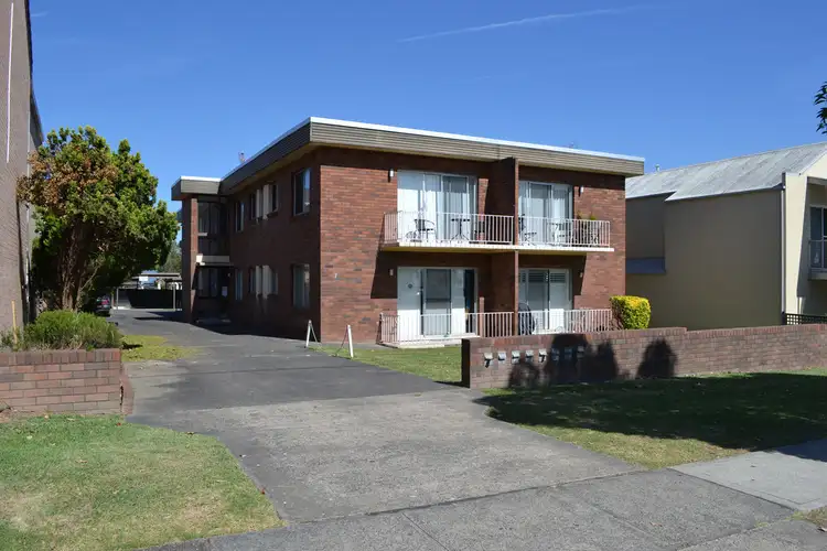 Unit 2, 7 Hawke Street, Huskisson NSW 2540