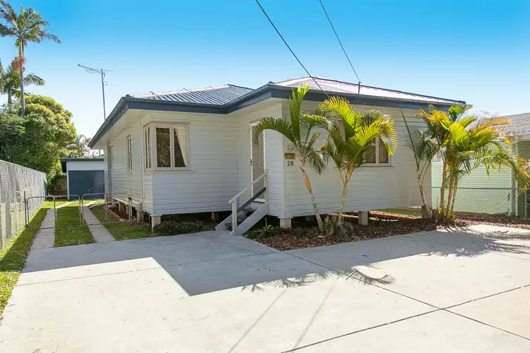 28 Higlett Street, Scarborough QLD 4020