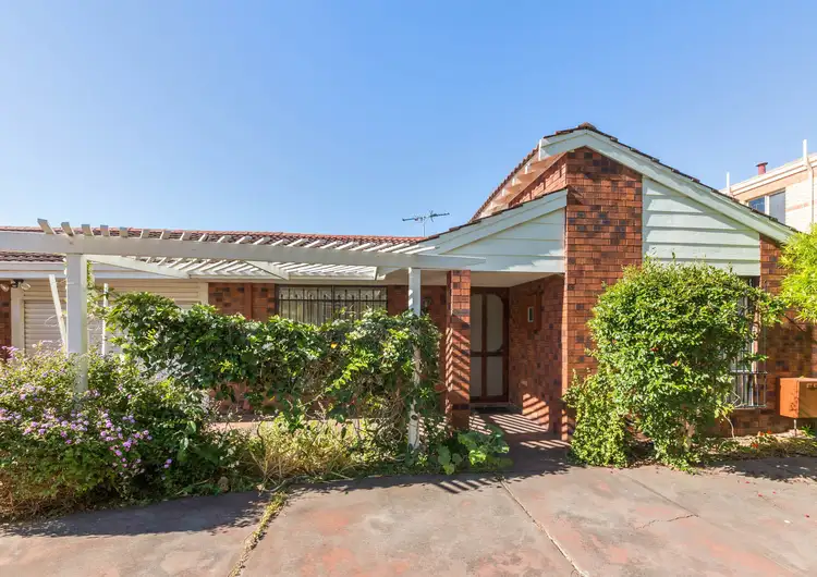 10 Dunrossil Street, Wembley Downs WA 6019