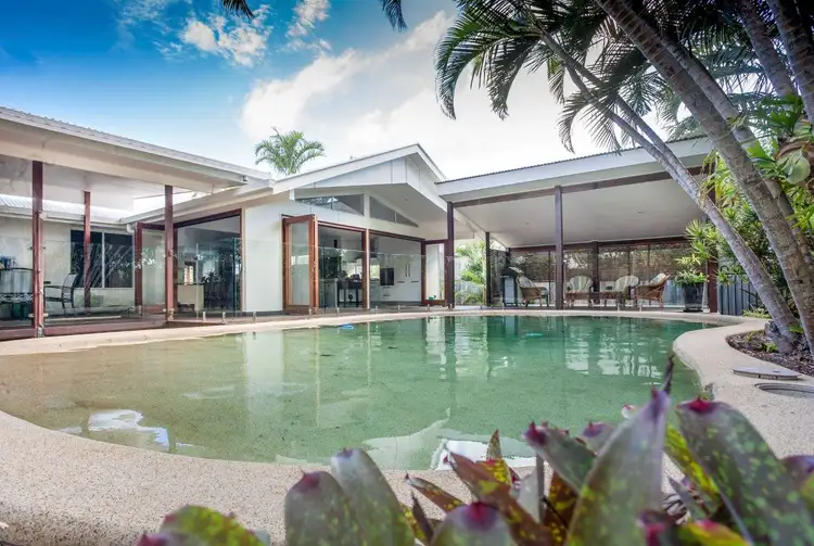 7 Conner Place, Sunrise Beach QLD 4567