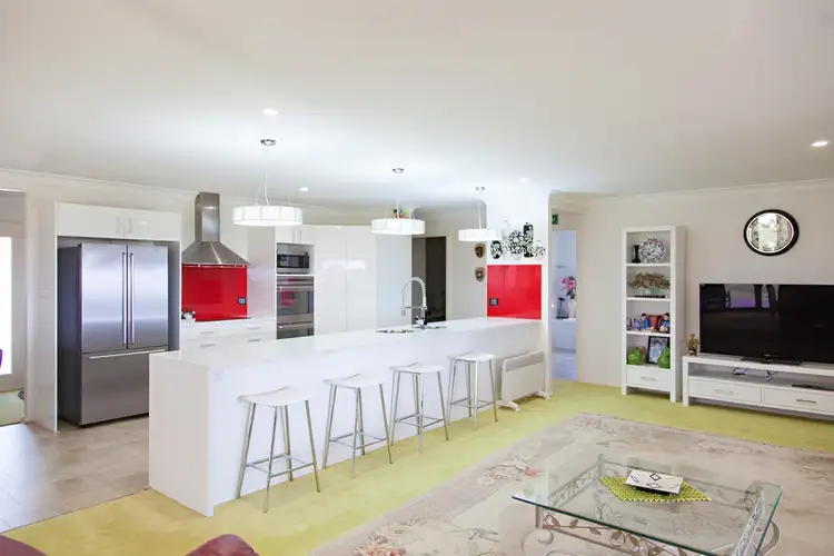 Second view of Homely house listing, 5 Sunnyview Drive, Glen Innes NSW 2370