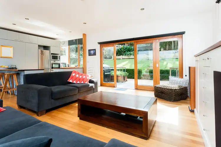 Fifth view of Homely house listing, 10 Crane Lodge Place, Palm Beach NSW 2108