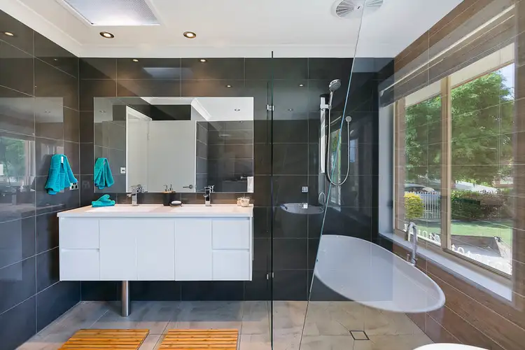 Fifth view of Homely house listing, 8 Avondale Drive, Kanwal NSW 2259