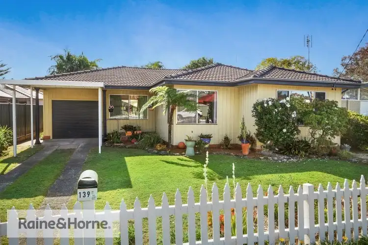 139 Bourke Road, Umina Beach NSW 2257