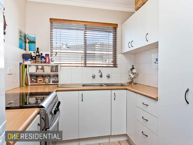 Fifth view of Homely unit listing, 2/60 Point Walter Road, Bicton WA 6157