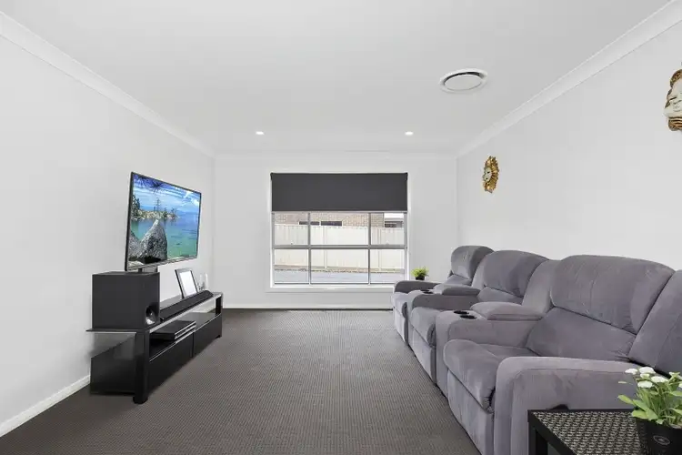 Fourth view of Homely house listing, 20 Kidd Circuit, Goulburn NSW 2580