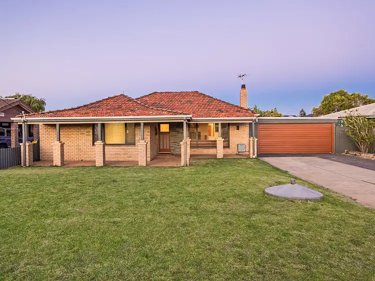 6 Leisure Way, Safety Bay WA 6169