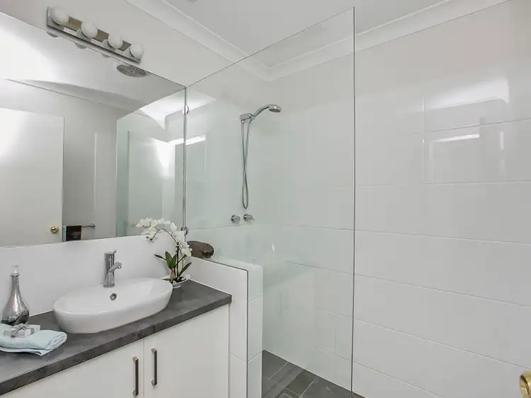 Sixth view of Homely house listing, 2/14 Onslow Street, Fremantle WA 6160