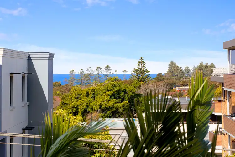 Main view of Homely unit listing, 68/4-16 Kingsway, Dee Why NSW 2099