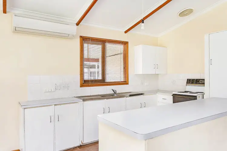 Fifth view of Homely house listing, 16 Salom Street, Bordertown SA 5268